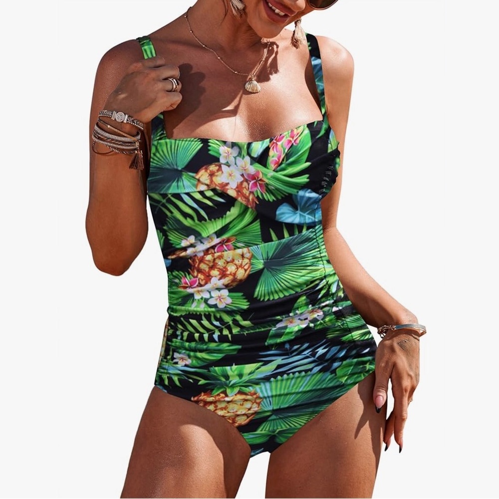 Ekouaer ‘Pat5 Black/Green Leaves’ One-Piece Ruched Retro Swimsuit